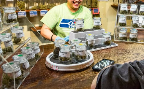 Badtendery__GqqGSe3hYoZMAEPd.jpg Badtendery__GqqGSe3hYoZMAEPd.jpg